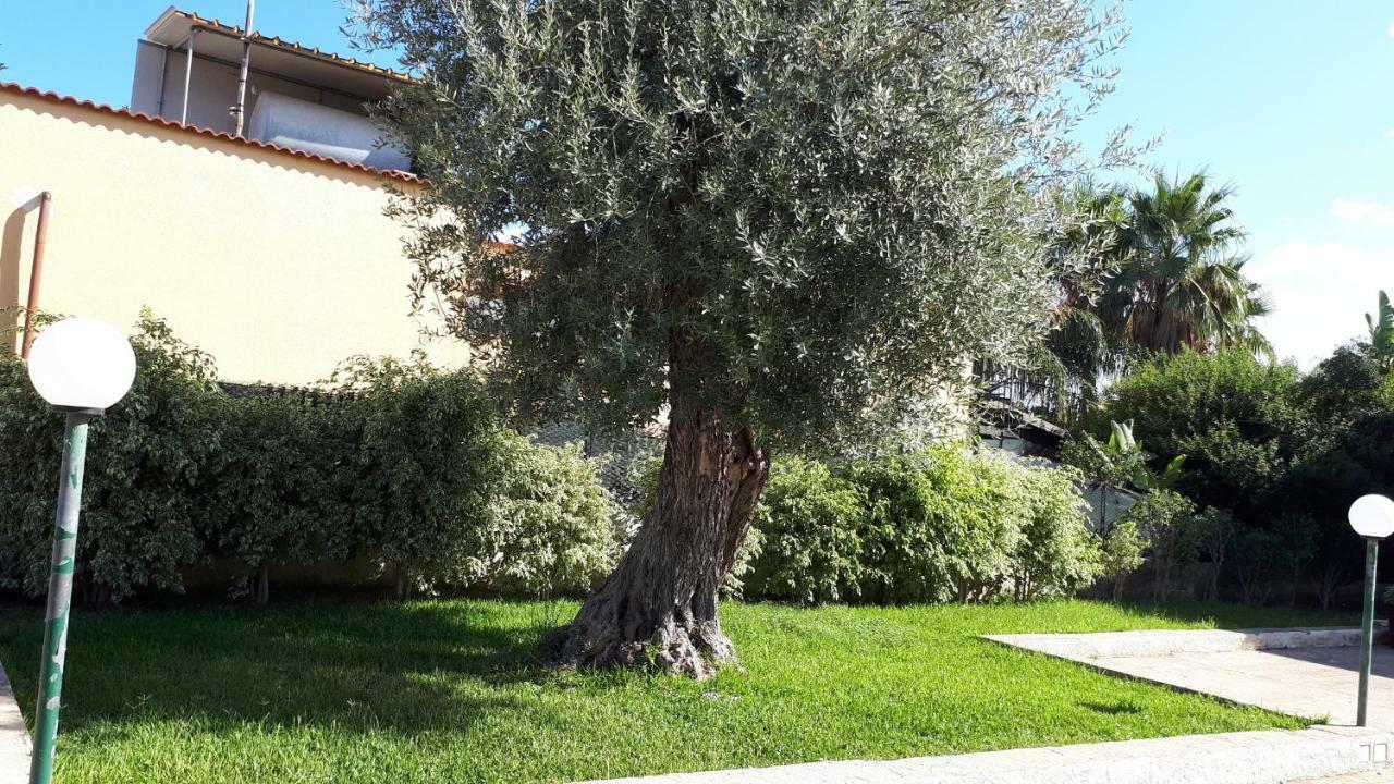 מלון אוגוסטה Altomare מראה חיצוני תמונה